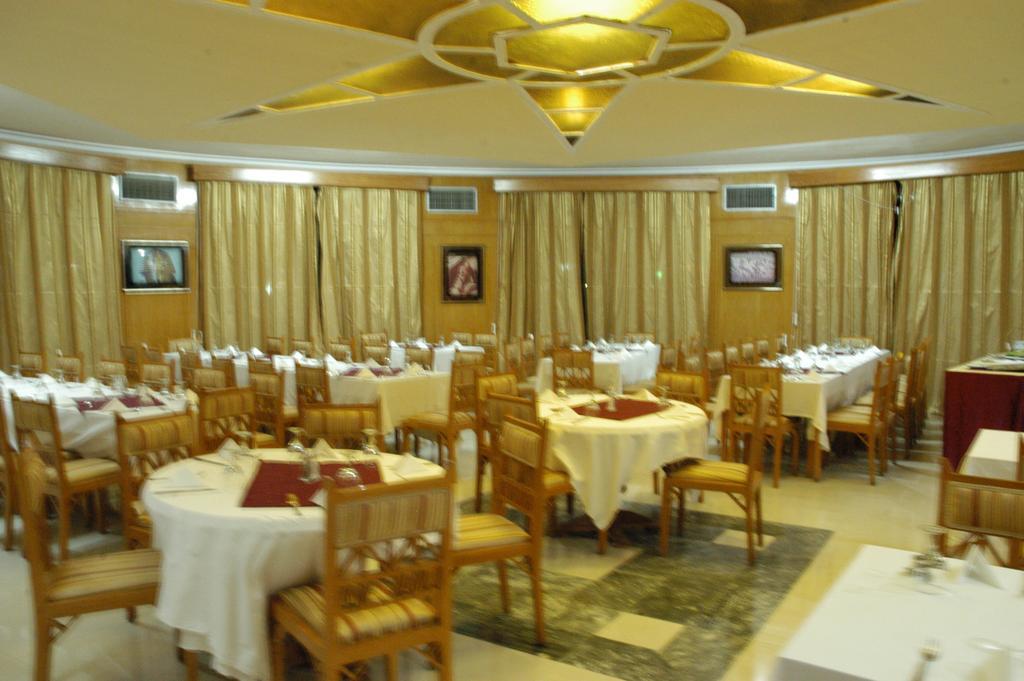 Nefertari Hotel Abu Simble Abu Simbel Exterior foto