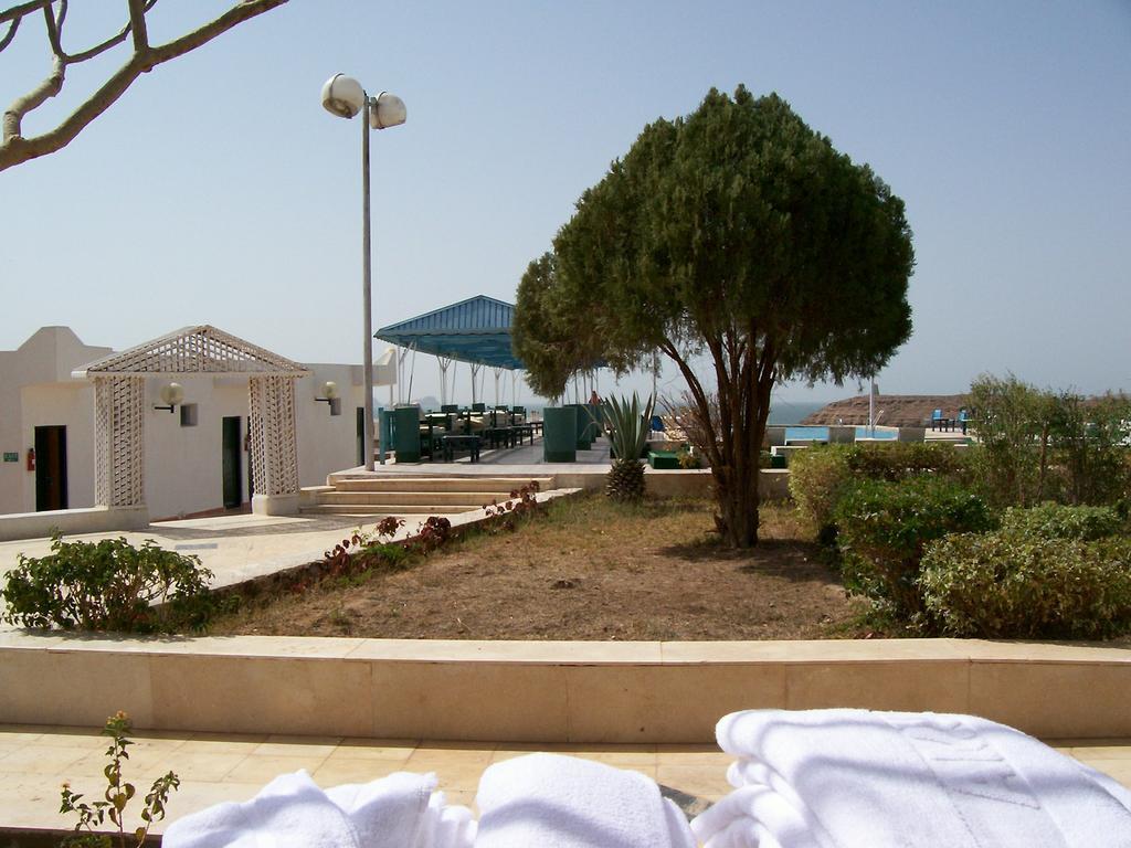Nefertari Hotel Abu Simble Abu Simbel Exterior foto